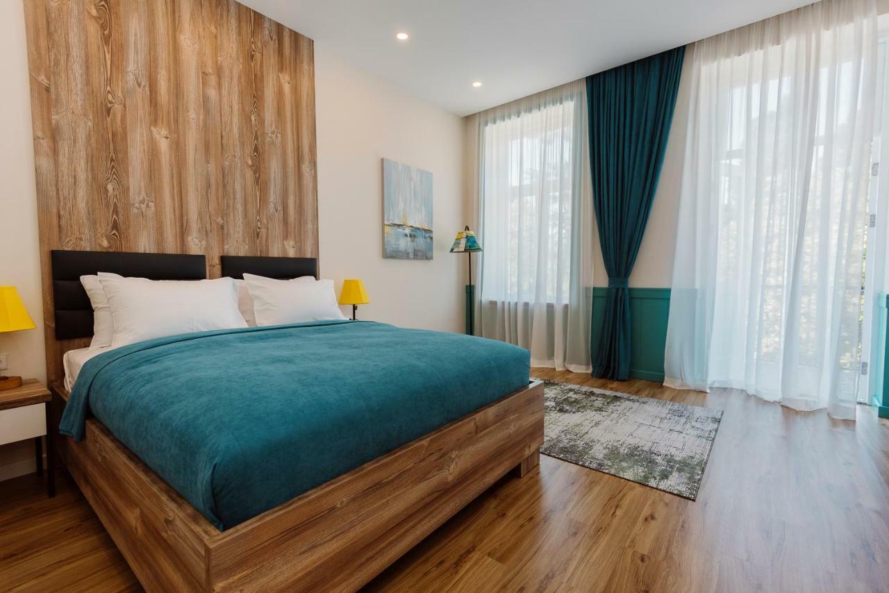 Boulevard Hotel Батумі Екстер'єр фото
