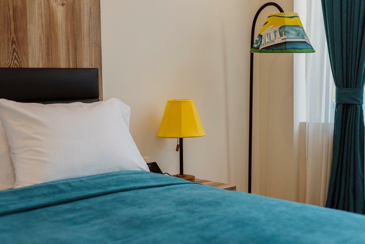 Boulevard Hotel Батумі Екстер'єр фото