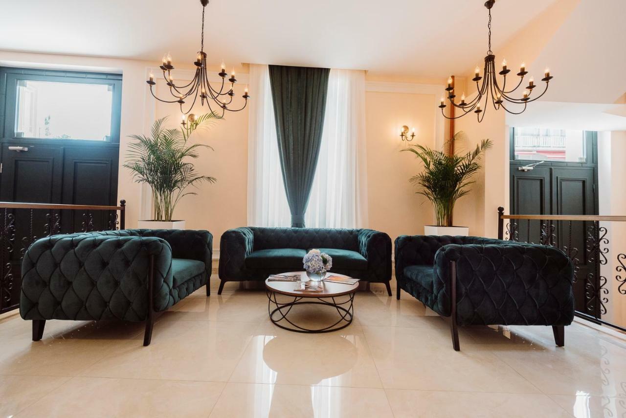 Boulevard Hotel Батумі Екстер'єр фото
